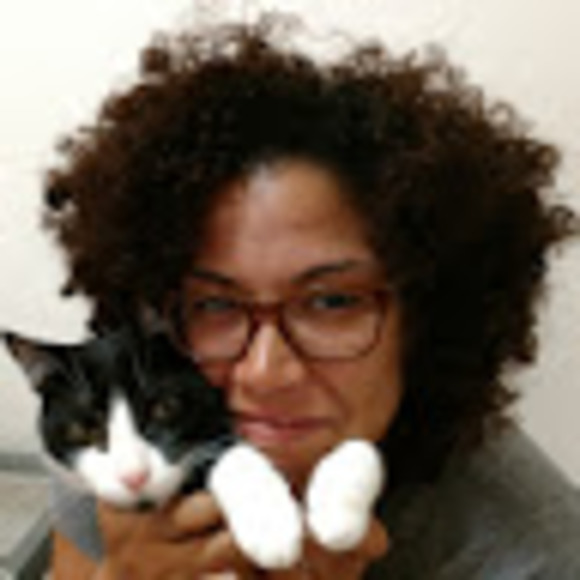 Meet your Posher, Vanessa - Picture 1 of 1